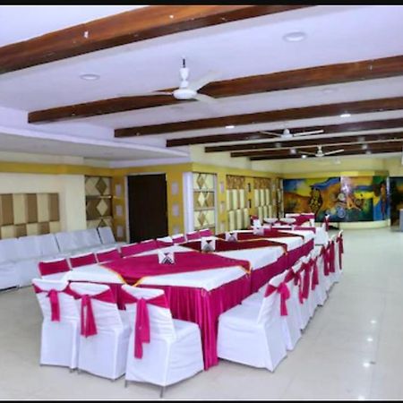 Hotel NG Paradise Jagādhri Exterior foto