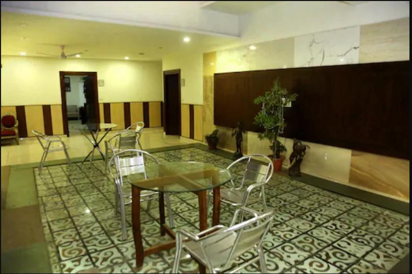 Hotel NG Paradise Jagādhri Exterior foto
